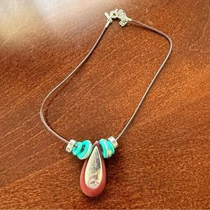 NINE WEST Elegant Wooden Pendant Necklace with Turquoise Accents